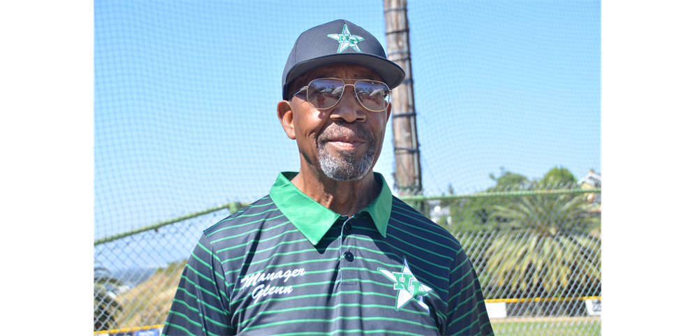 LA Senitel article about Holly Park's Coach Glenn Gray